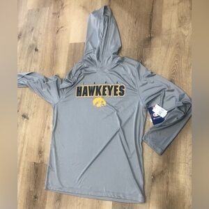 Iowa Hawkeye Men’s Large Champion Dri fit hoodie